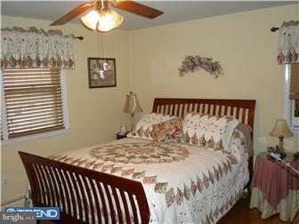 475 Story Road Aston, PA 19014 - Photo 8 of 10 Bedroom - Main