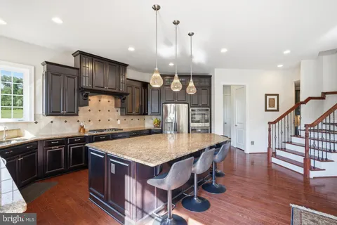 $1,799,888 | 7306 Bull Run Drive, Centreville, VA 20121