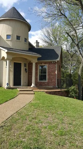 $3,850 | 9309 Nottingham Court, Rowlett, TX 75088