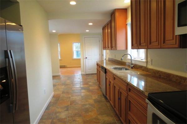 52 Appledor Road Framingham, MA 01701 - Photo 8 of 21 Gallery Image 8