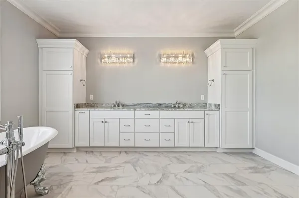 $2,158,990 | 2012 Mallard Lane, Baden, PA 15005