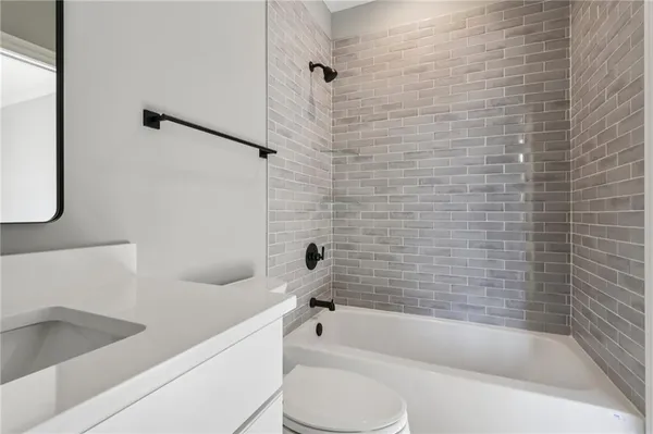 $2,158,990 | 2012 Mallard Lane, Baden, PA 15005