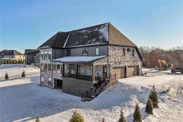 $2,158,990 | 2012 Mallard Lane, Baden, PA 15005