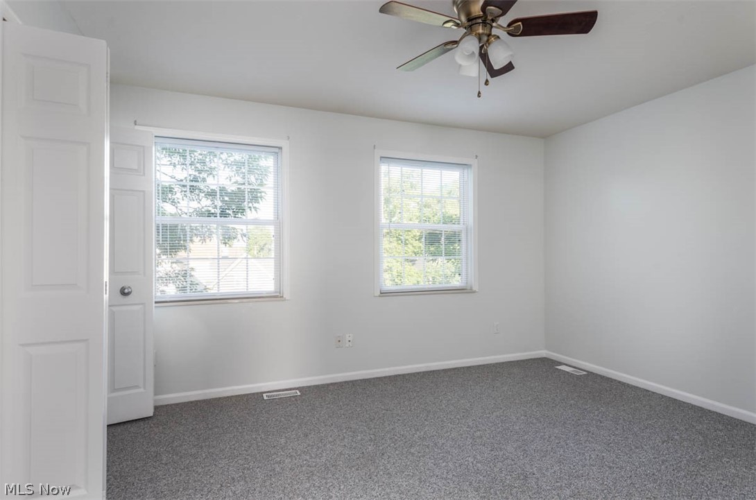 4368 Sexton Road Cleveland, OH 44105 - Photo 20 of 29