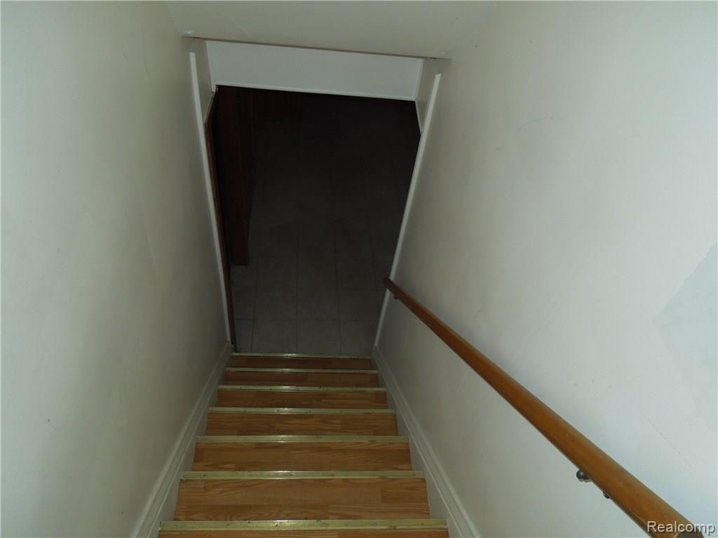 17543 Ramsgate Drive Lathrup Village, MI 48076 - Photo 17 of 22