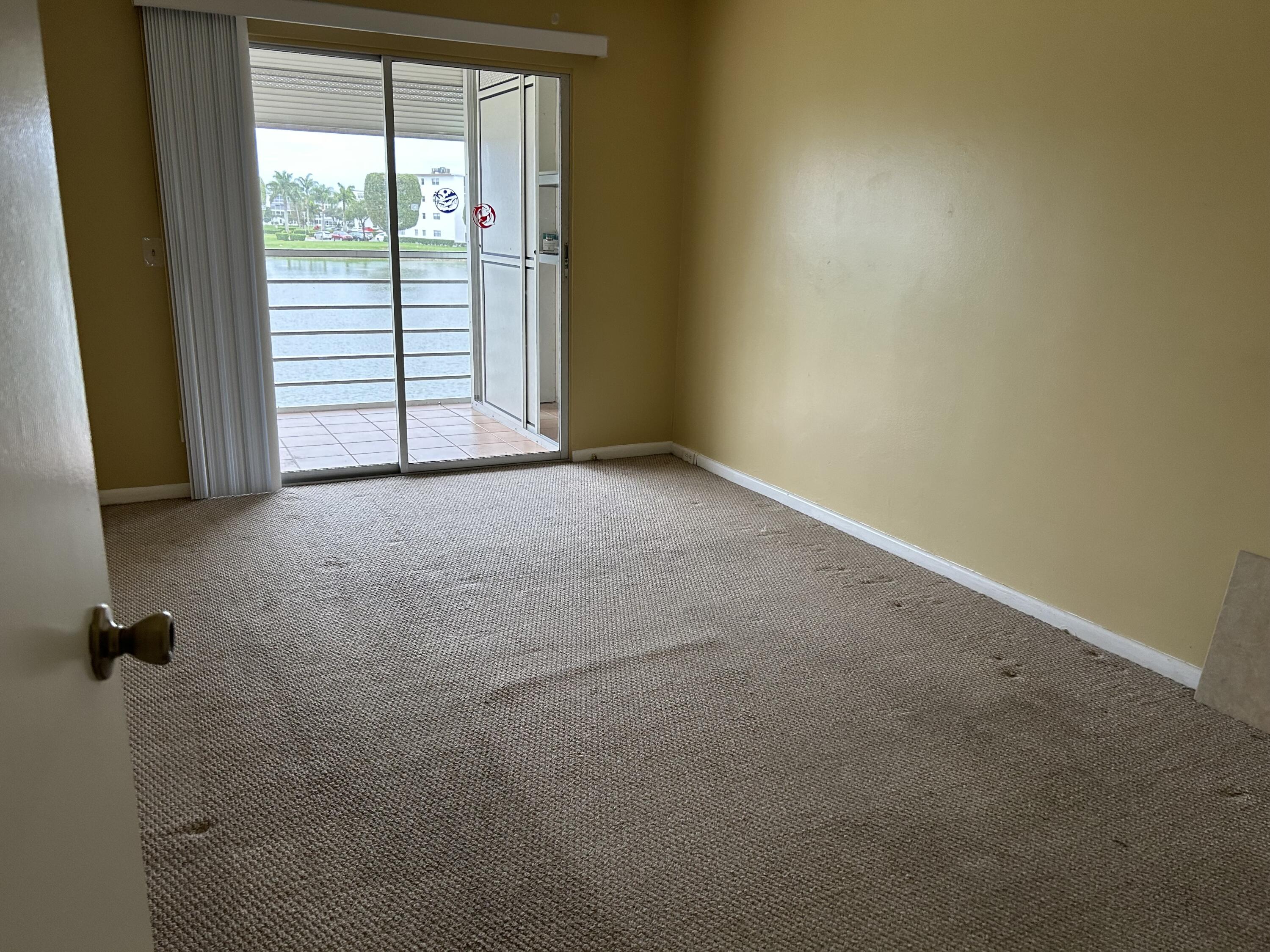 2024 Exeter, Unit 2024B Boca Raton, FL 33434 - Photo 30 of 31 IMG_1255