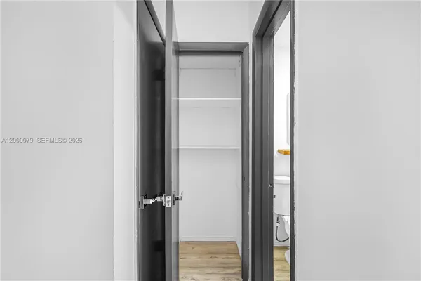 $1,850 | 717 Española Way, Unit 110, Miami Beach, FL 33139