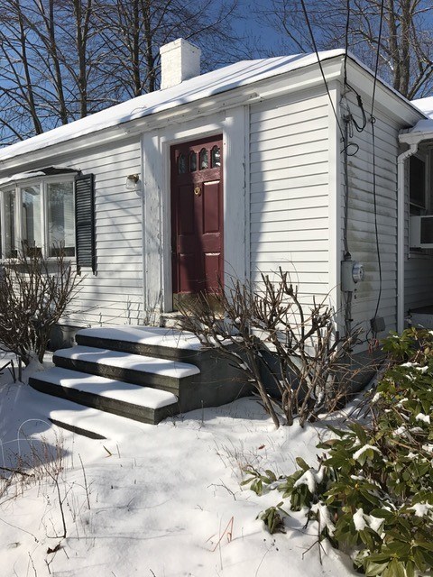53 Decatur Road Portsmouth, NH 03801 - Photo 4 of 21