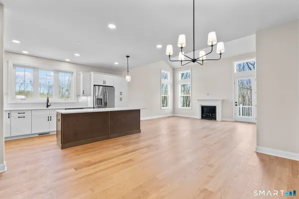 $780,580 | 1097 St Andrews Drive, Oxford, CT 06478