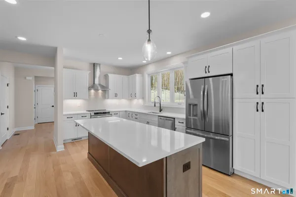 $780,580 | 1097 St Andrews Drive, Oxford, CT 06478