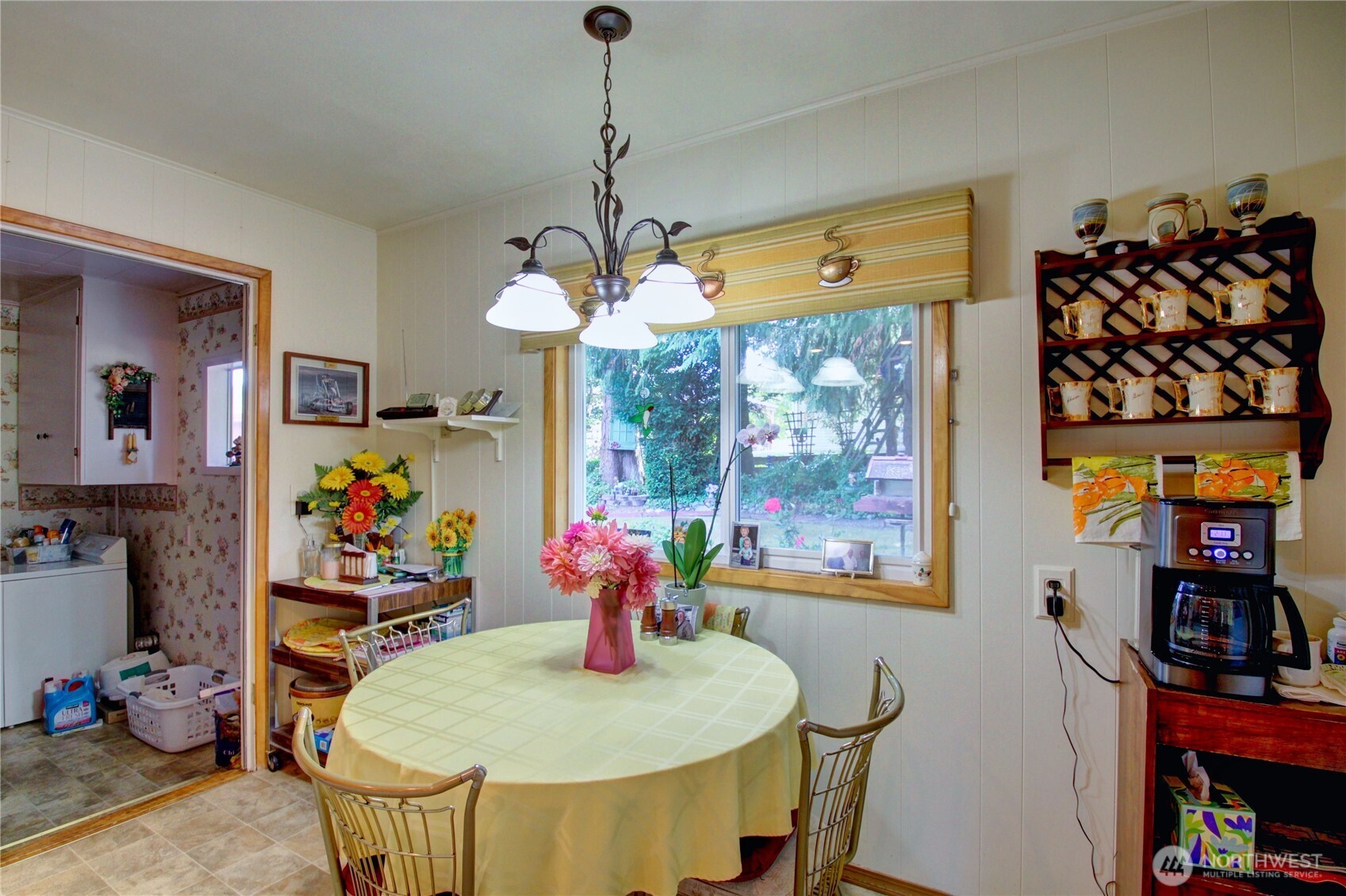 2310 Alison Avenue Mount Vernon, WA 98273 - Photo 14 of 39 a dining room with furniture and window