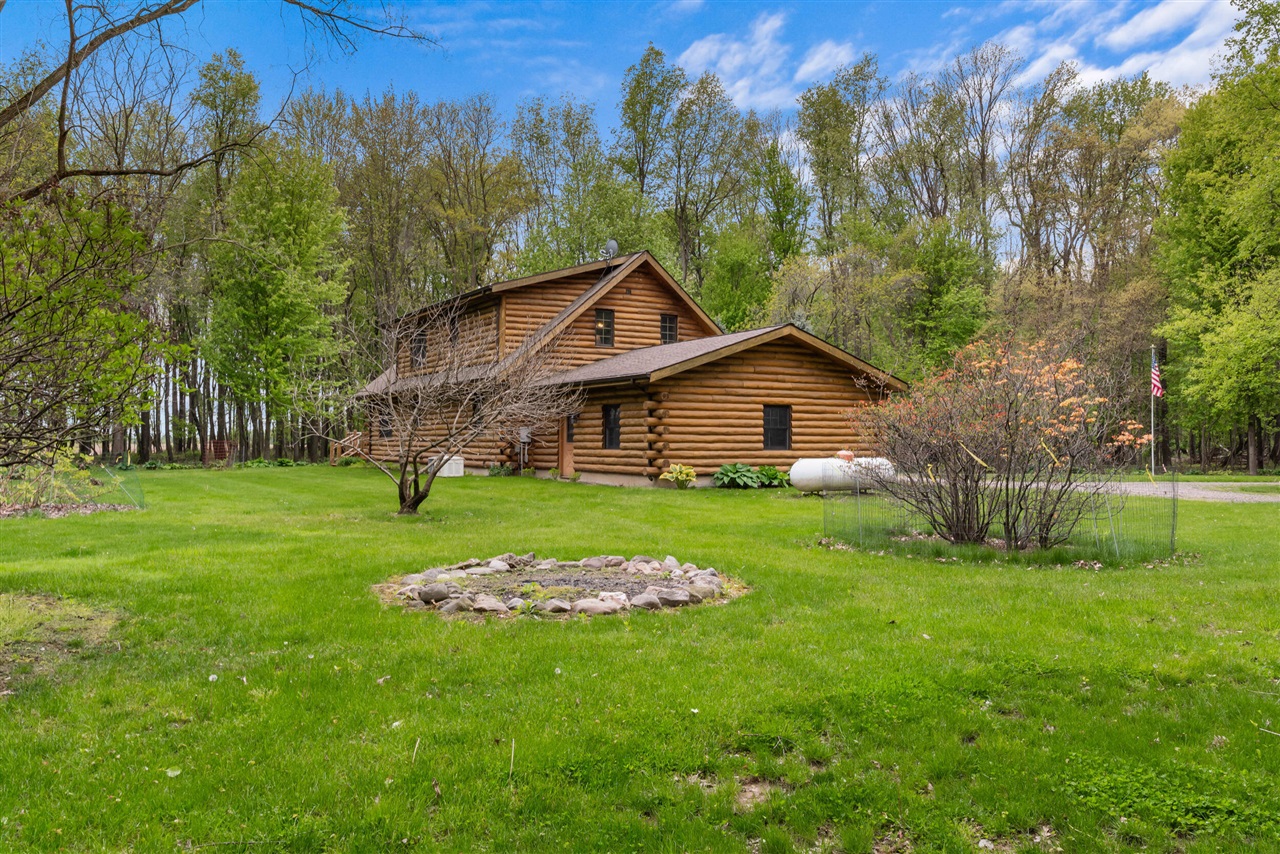 12215 Goffe Road Jonesville, MI 49250 - Photo 22 of 64