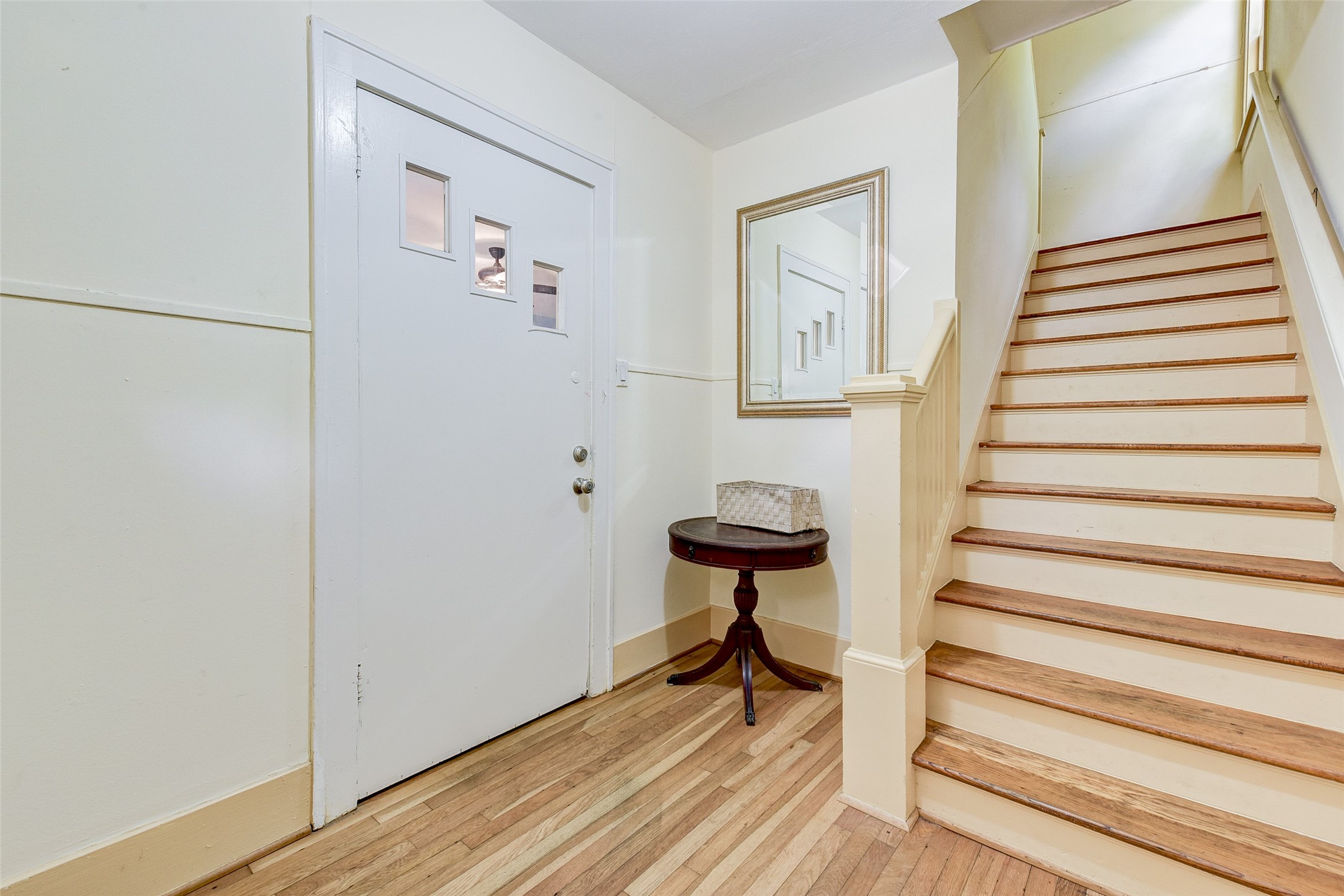 1737 Branard Street Houston, TX 77098 - Photo 4 of 29