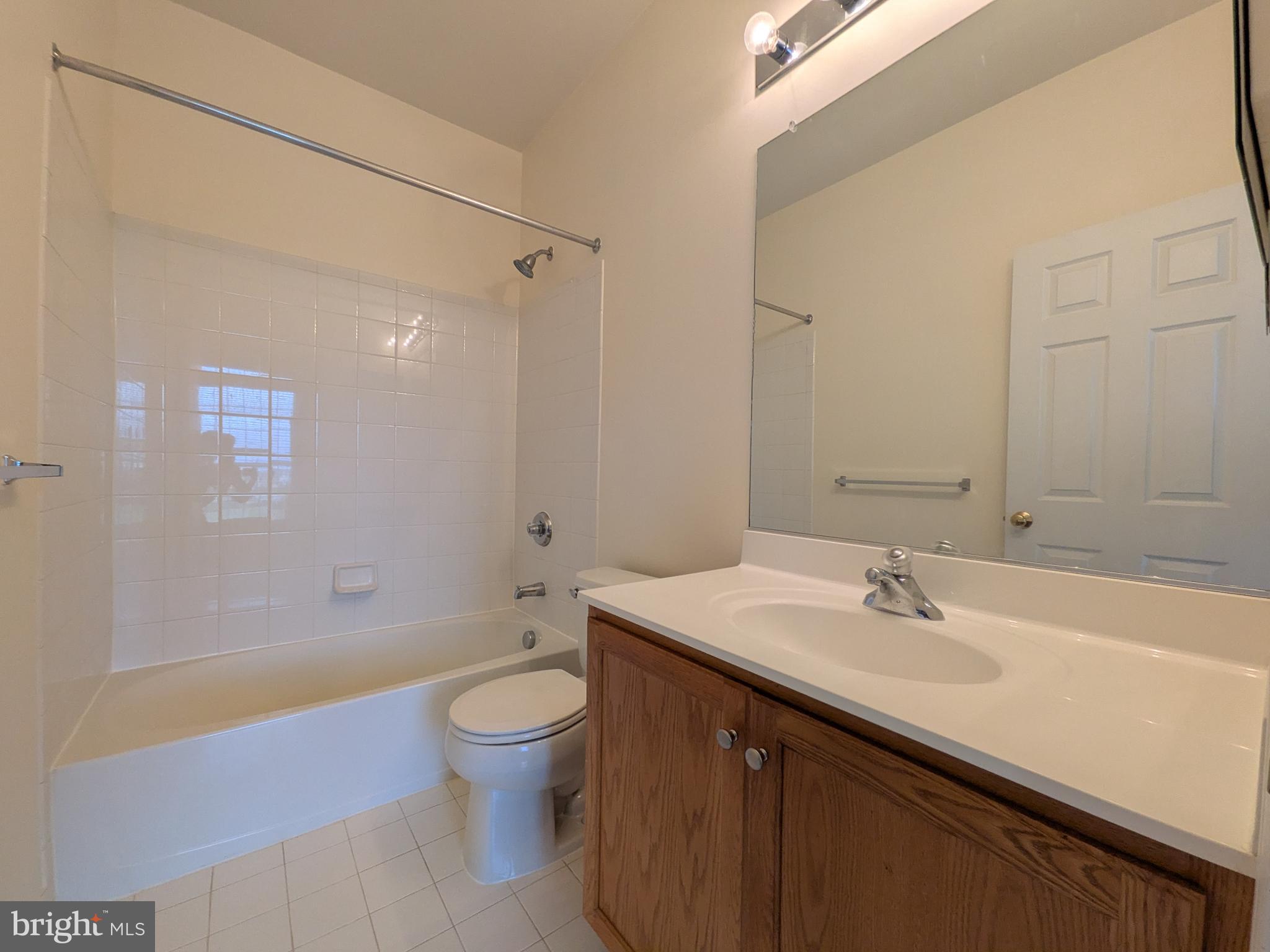 25015 Riding Center Drive Chantilly, VA 20152 - Photo 35 of 40 Full Bath Upper Level