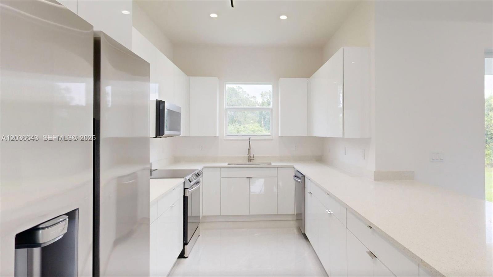 6048 Stratton Road Fort Myers, FL 33905 - Photo 11 of 24