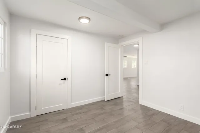 a picture of a wall with a white wall