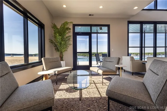 $430,460 | 100 Blue Heron Hill Lane, Unit 105, Lake Ozark, MO 65049