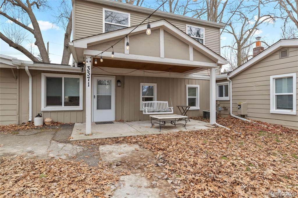 3371 York Road Rochester Hills, MI 48309 - Photo 3 of 38