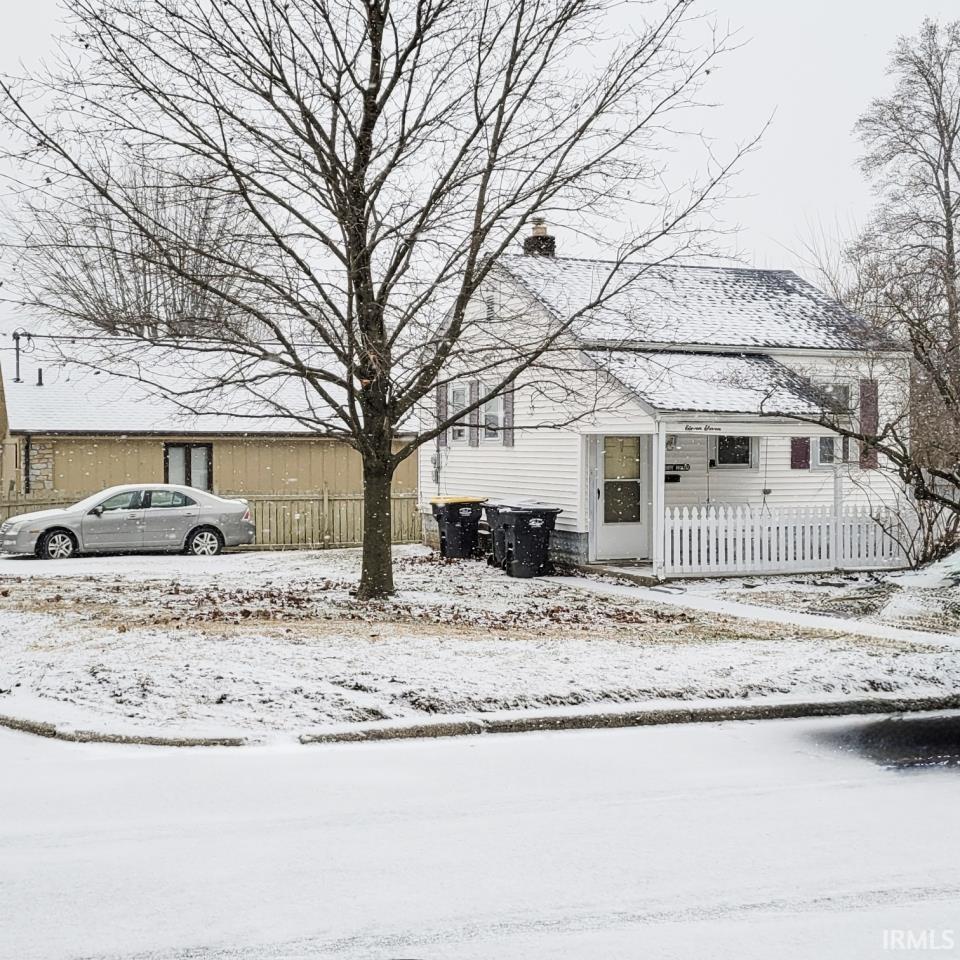 1111 East 7th Street Anderson, IN 46012 - Photo 3 of 13