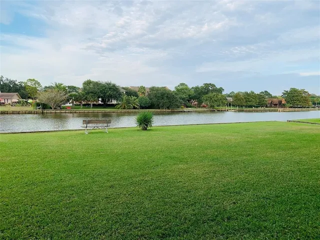 $99,000 | 18519 Egret Bay Boulevard, Unit 1511, Webster, TX 77058