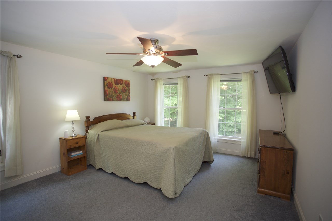 100 Middle Road Deerfield, NH 03037 - Photo 29 of 36