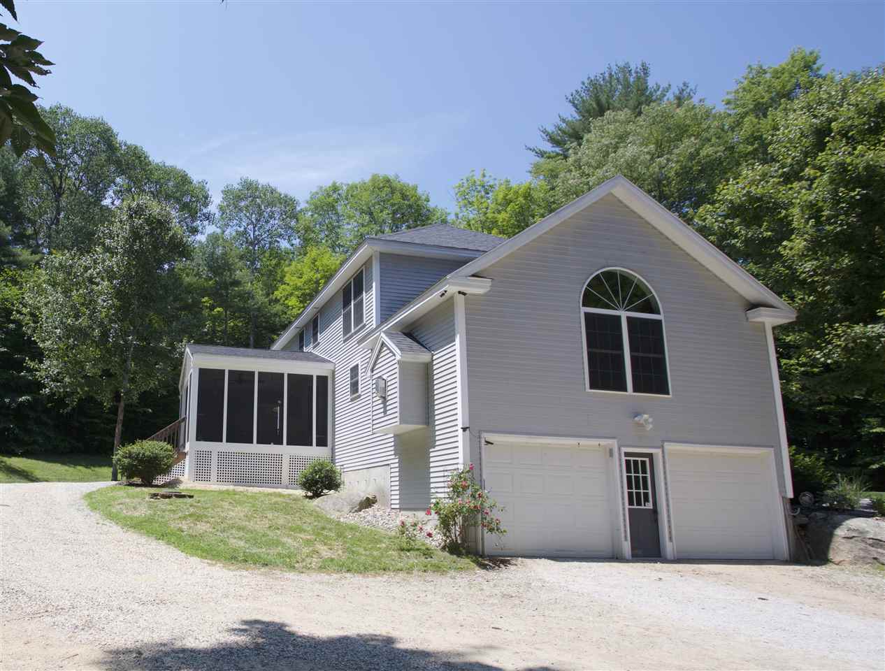100 Middle Road Deerfield, NH 03037 - Photo 6 of 36
