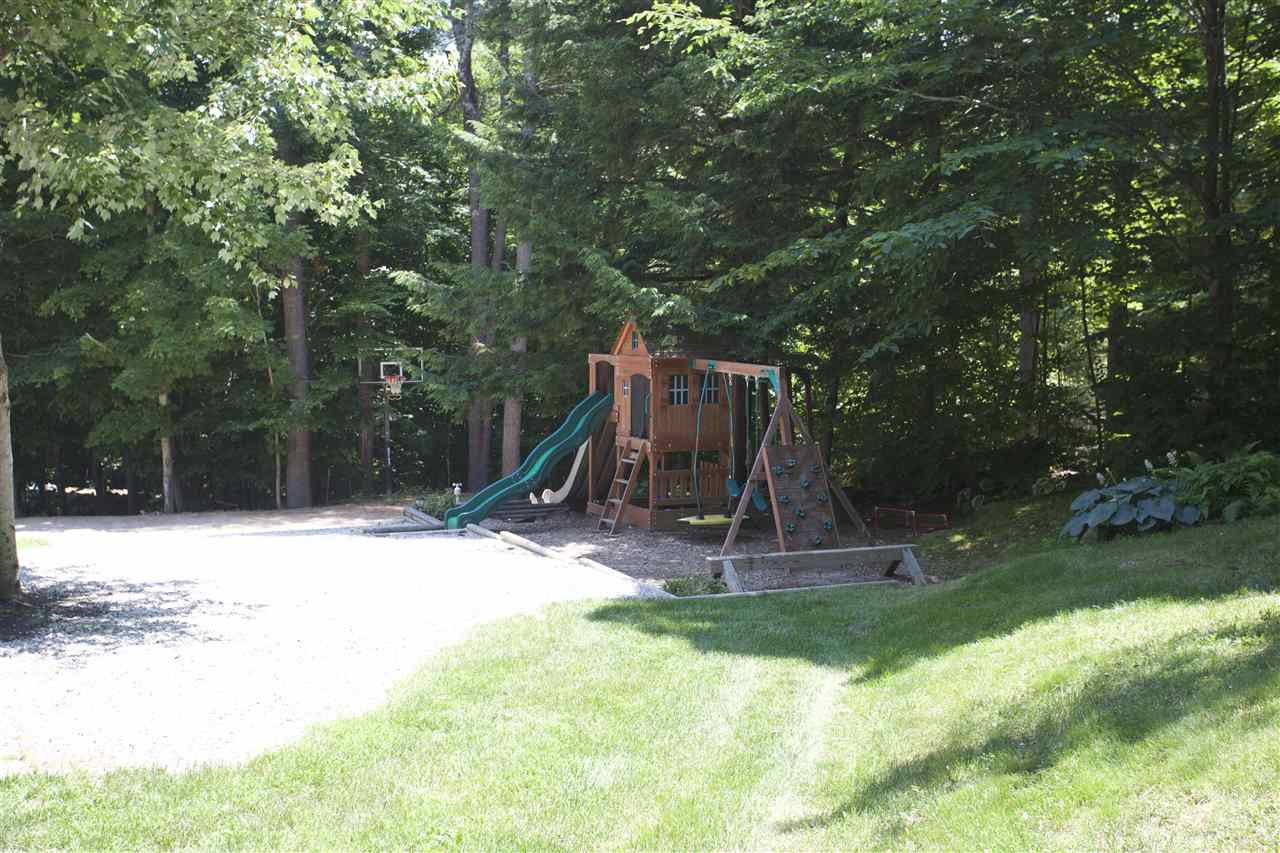100 Middle Road Deerfield, NH 03037 - Photo 7 of 36