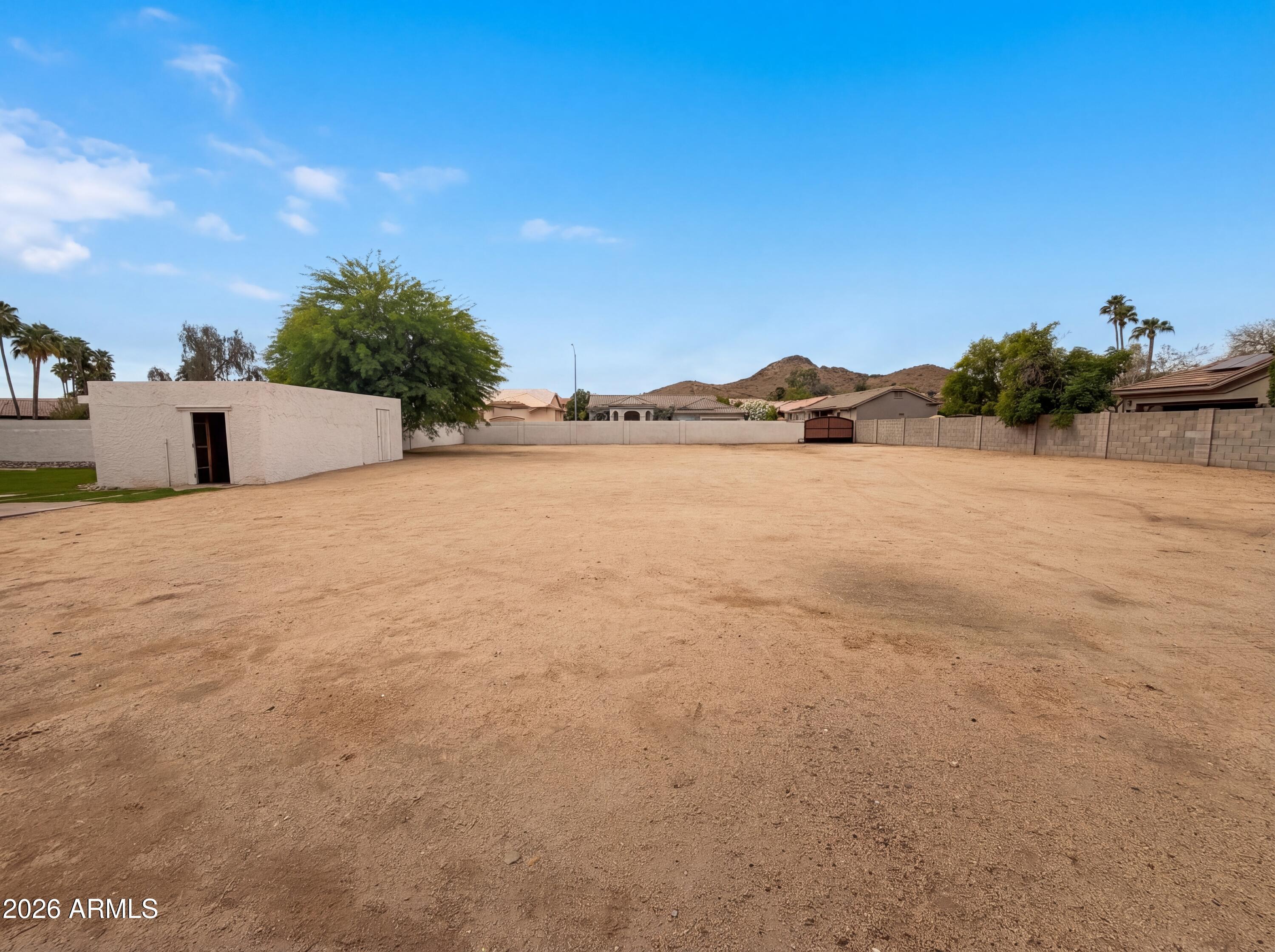 2722 East Nisbet Road Phoenix, AZ 85032 - Photo 24 of 26