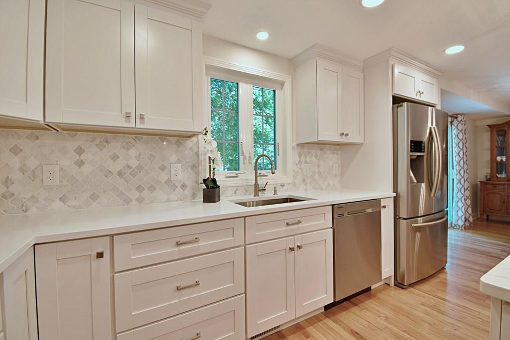 33 Richards Road Southborough, MA 01772 - Photo 16 of 34 Gallery Image 16