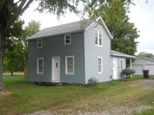421 North Ash Street Butler, IN 46721 - Photo 1 of 14