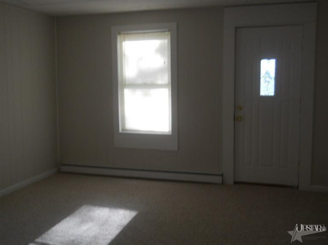 421 North Ash Street Butler, IN 46721 - Photo 4 of 14
