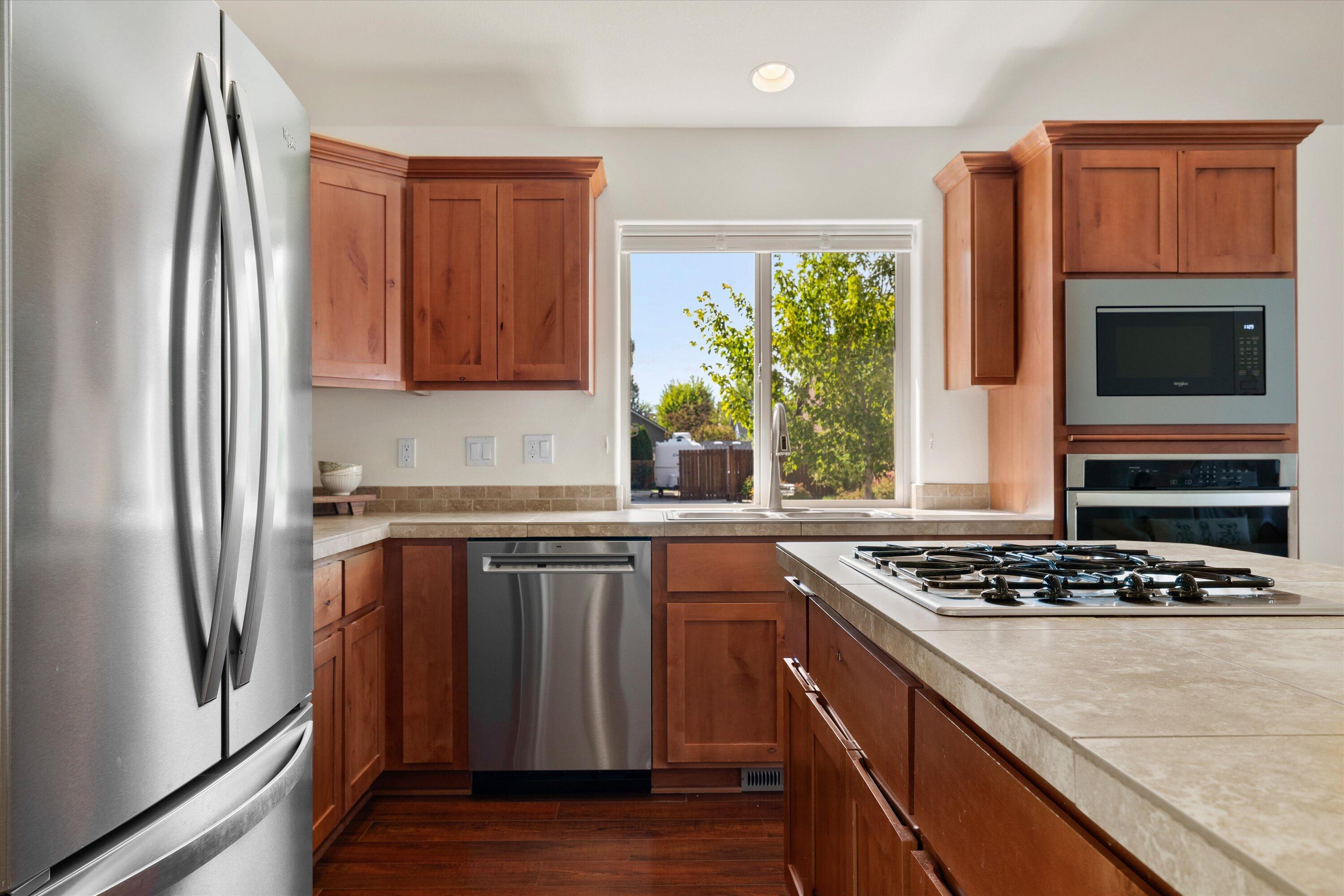 61705 Rigel Way Bend, OR 97702 - Photo 13 of 40 13-20250904 JILL ROSELL-19