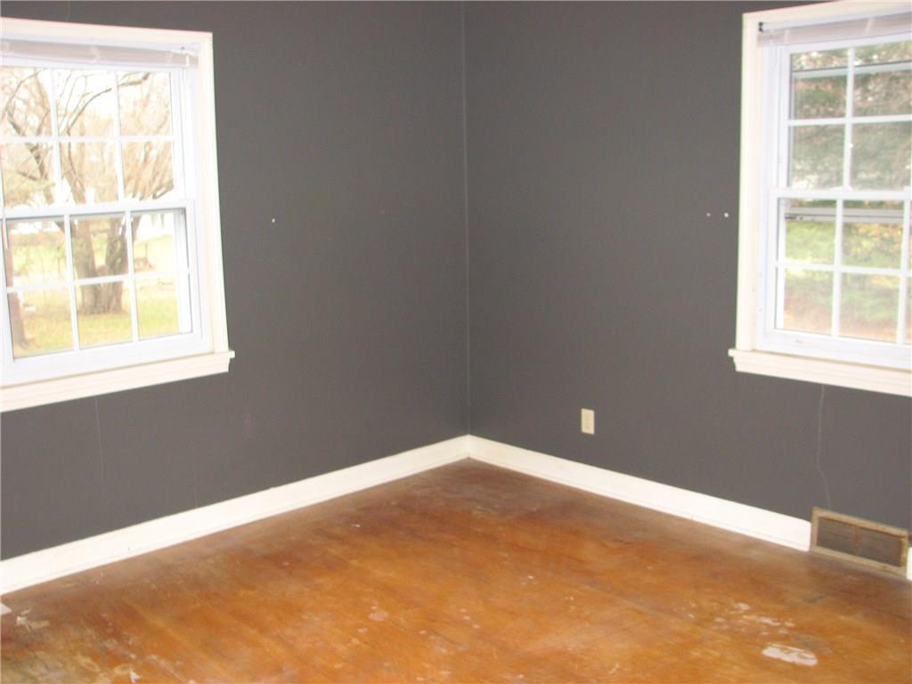 360 North Maple Street Mercer, PA 16137 - Photo 8 of 13 Gallery Image 8