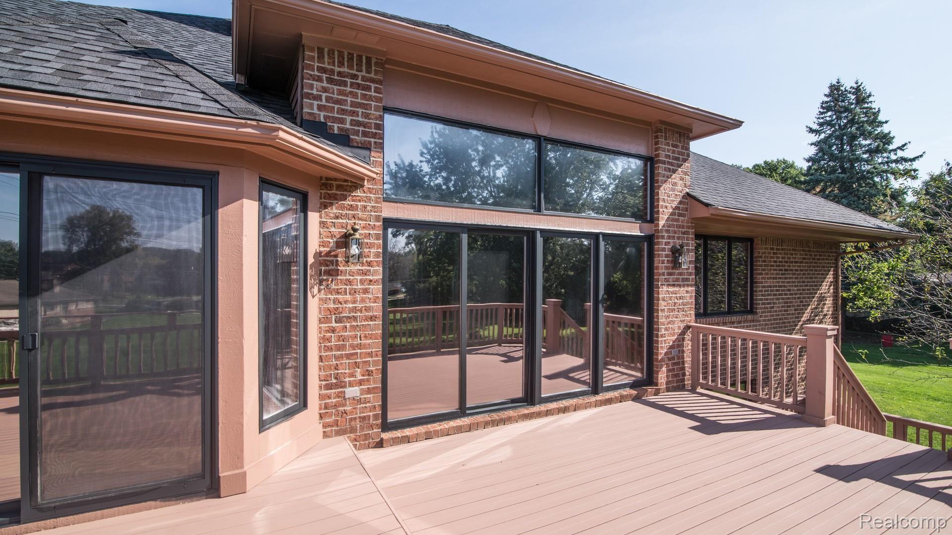 2632 Mcclintock Road Bloomfield Hills, MI 48302 - Photo 37 of 39 058__7.jpg