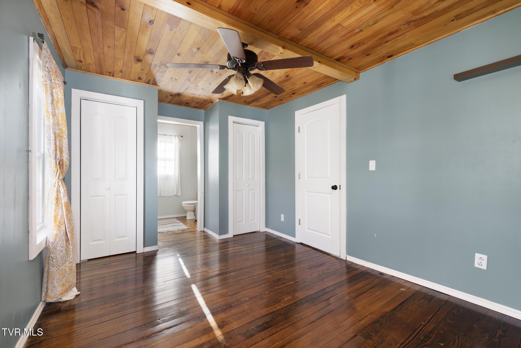 3006 Gap Creek Road Hampton, TN 37658 - Photo 19 of 42 IMG_2039