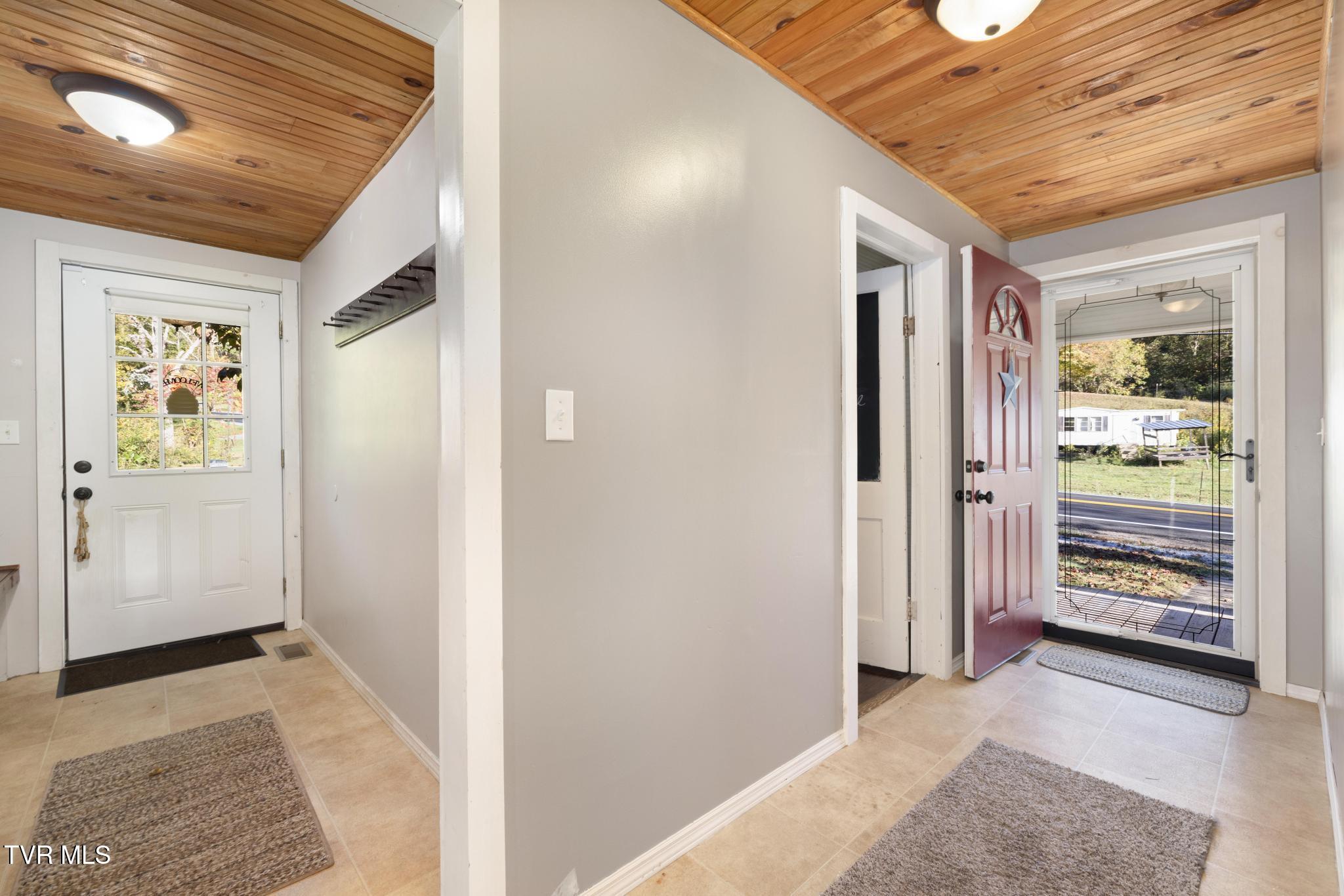 3006 Gap Creek Road Hampton, TN 37658 - Photo 3 of 42 IMG_1900