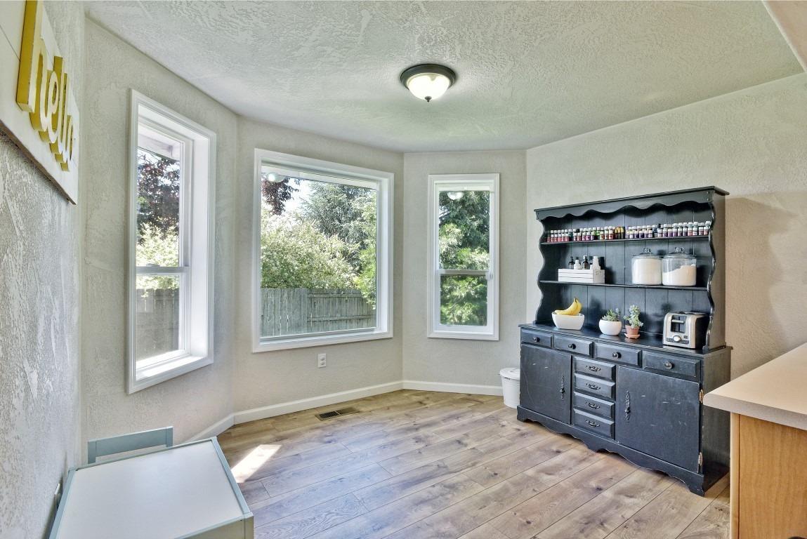 3468 Lone Pine Road Medford, OR 97504 - Photo 14 of 28 Additional Photo