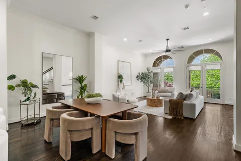$649,000 | 908 Thompson Street, Houston, TX 77007