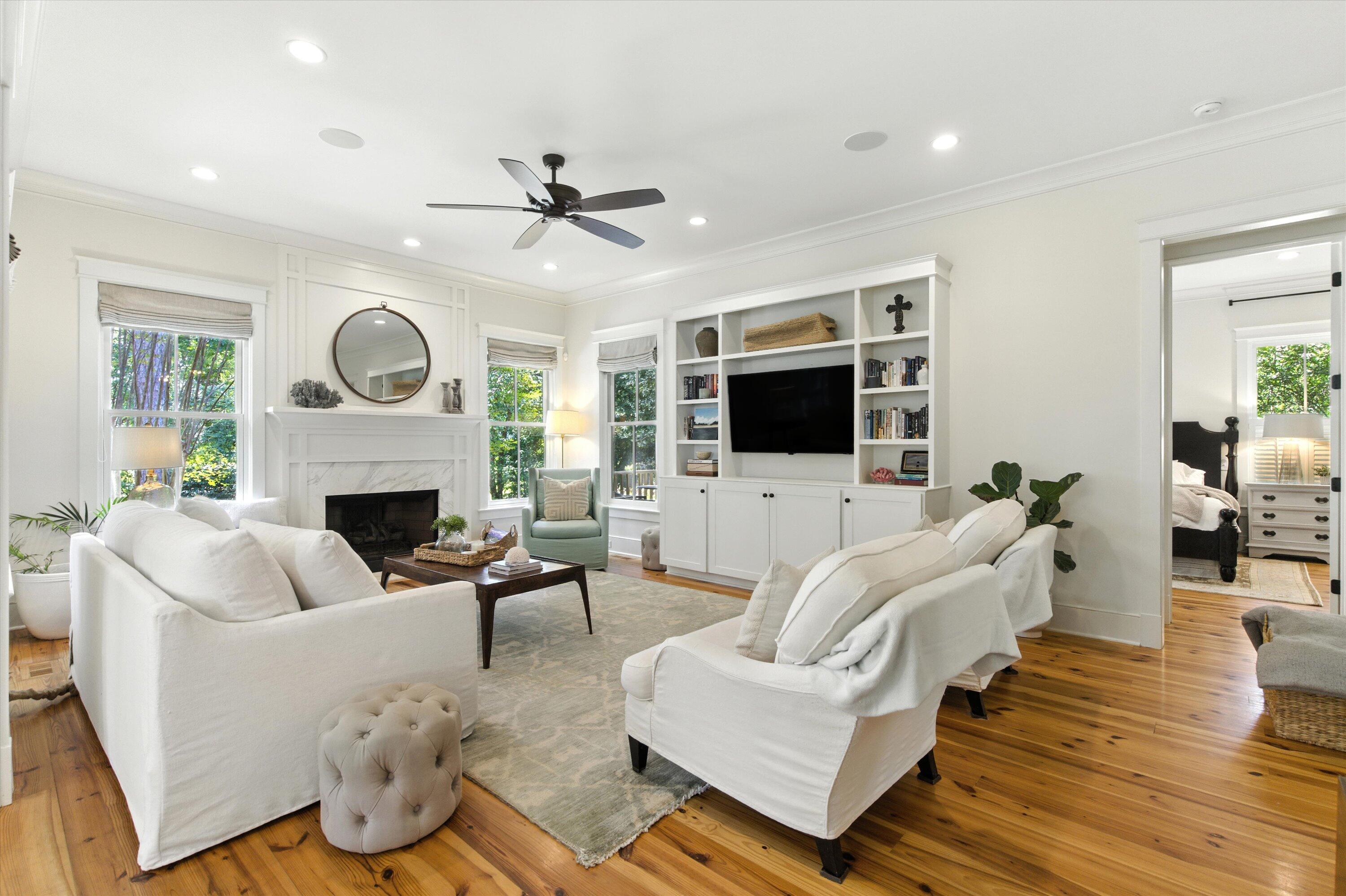 4101 Ten Shillings Way Ravenel, SC 29470 - Photo 15 of 68 Great Room