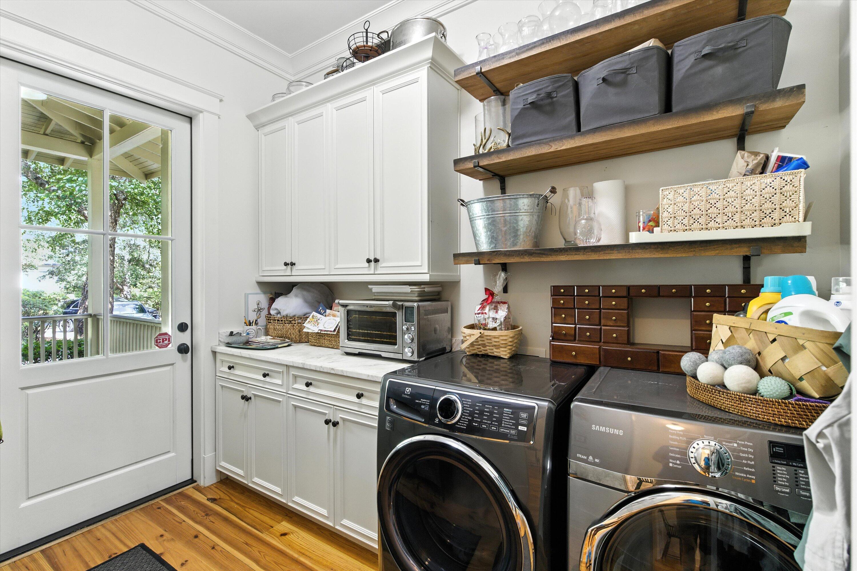 4101 Ten Shillings Way Ravenel, SC 29470 - Photo 46 of 68 Laundry Room/Mud Room