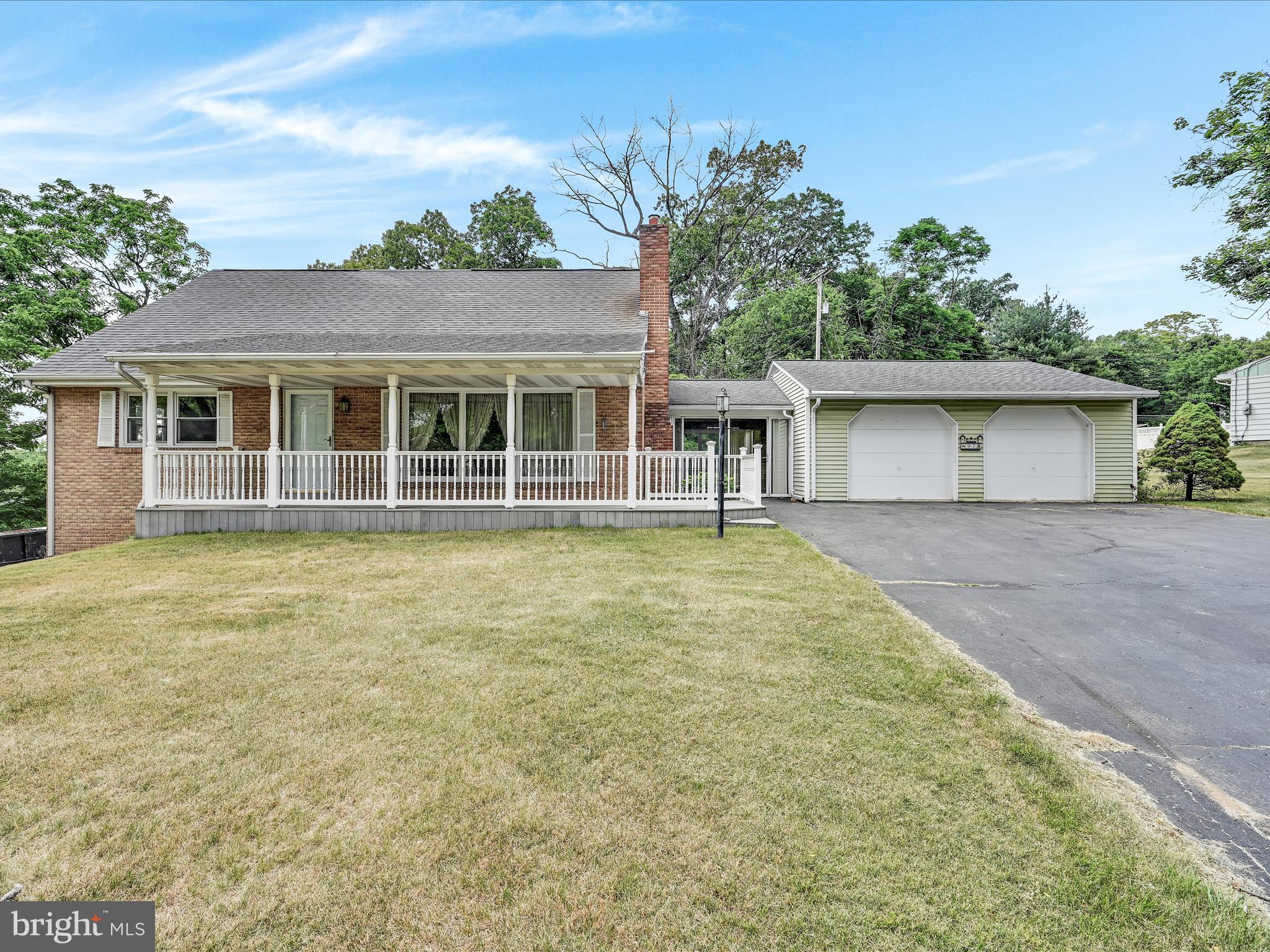 97 Schoolhouse Road Middletown, PA 17057 - Photo 1 of 28 front