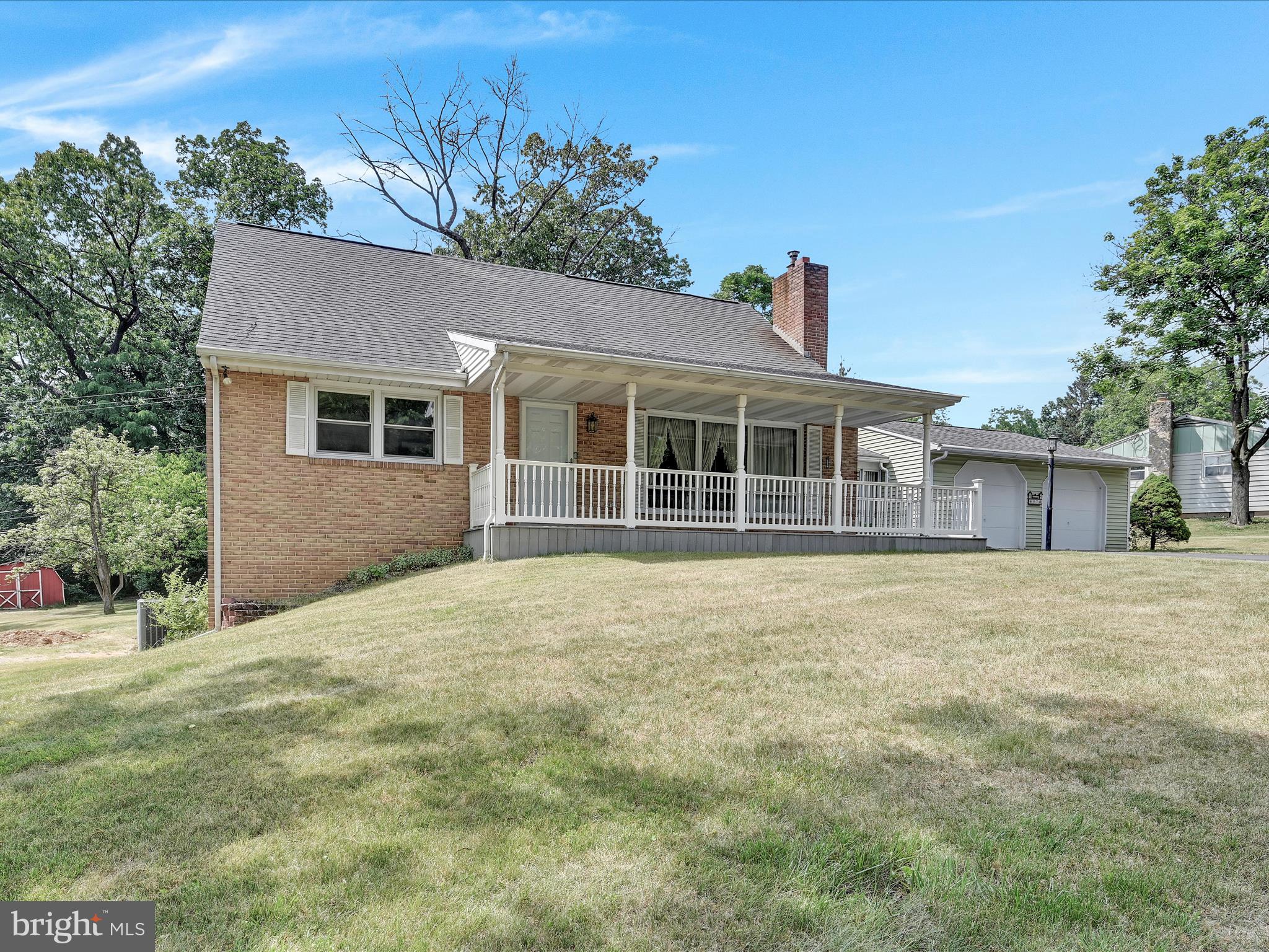 97 Schoolhouse Road Middletown, PA 17057 - Photo 2 of 28 front