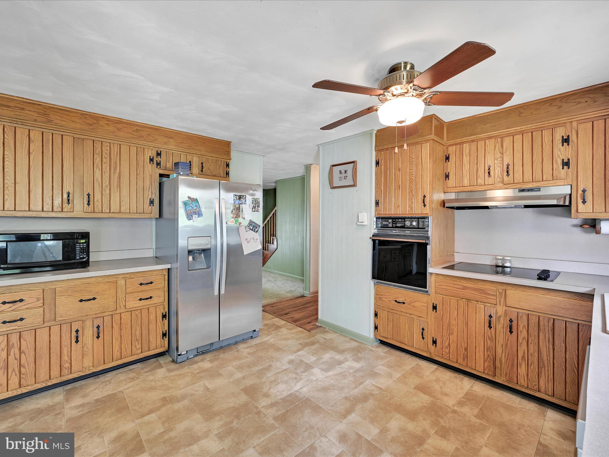 97 Schoolhouse Road Middletown, PA 17057 - Photo 8 of 28 kitchen