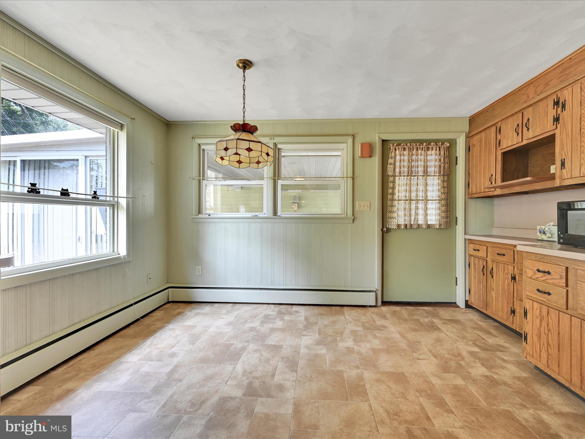 97 Schoolhouse Road Middletown, PA 17057 - Photo 10 of 28 kitchen/dining