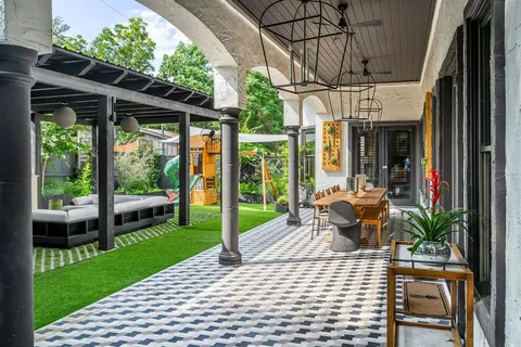 $2,995,000 | 2621 Exposition Boulevard, Austin, TX 78703