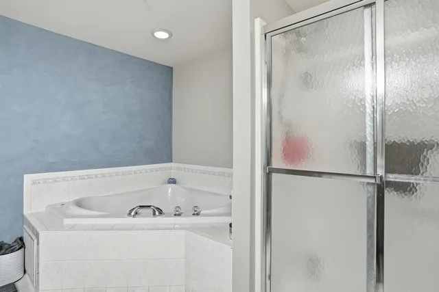 $264,900 | 7767 Bristol Park Drive, Unit 1NW, Tinley Park, IL 60477