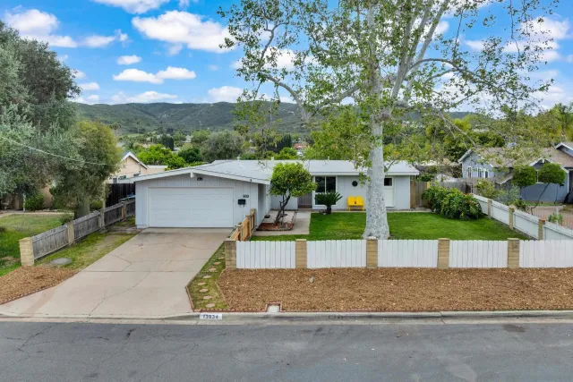 front view of house with a yard