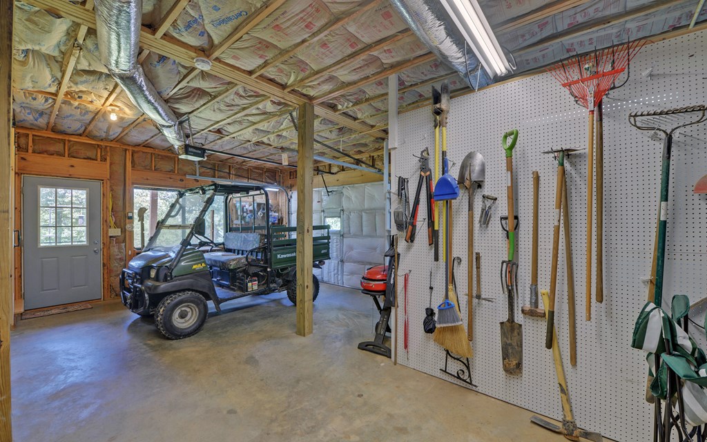 2370 Mountain View Road McCaysville, GA 30555 - Photo 5 of 44 Gallery Image 5
