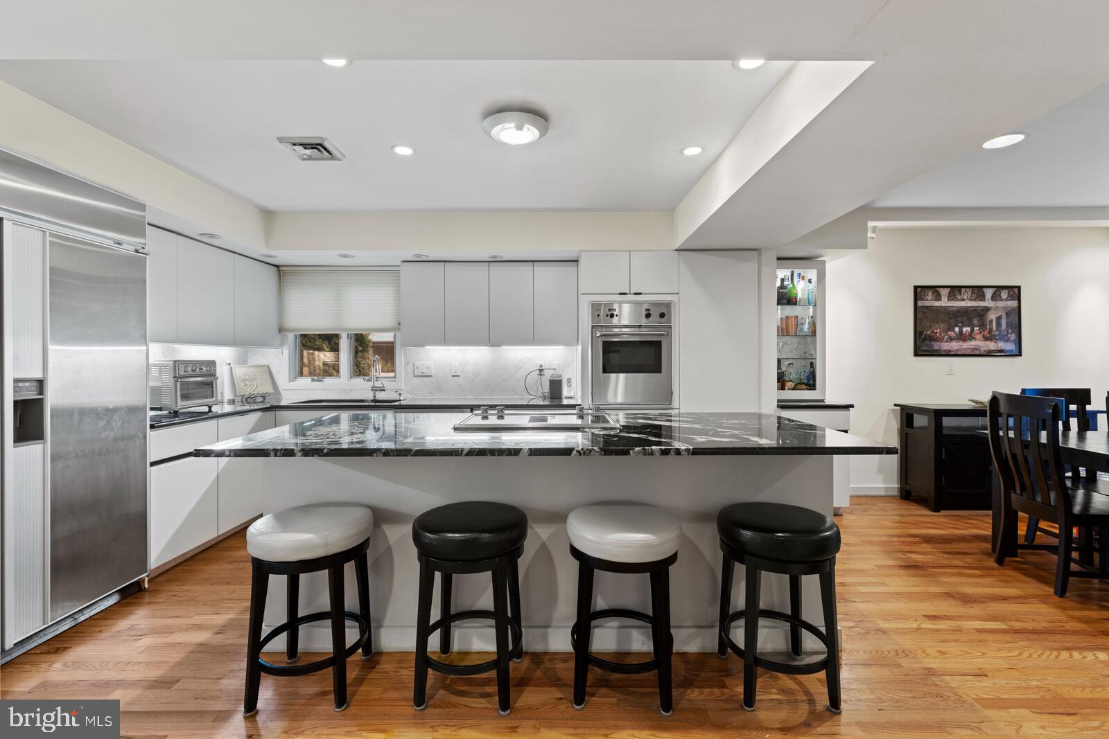 10 Centura Cherry Hill Cherry Hill, NJ 08003 - Photo 12 of 37