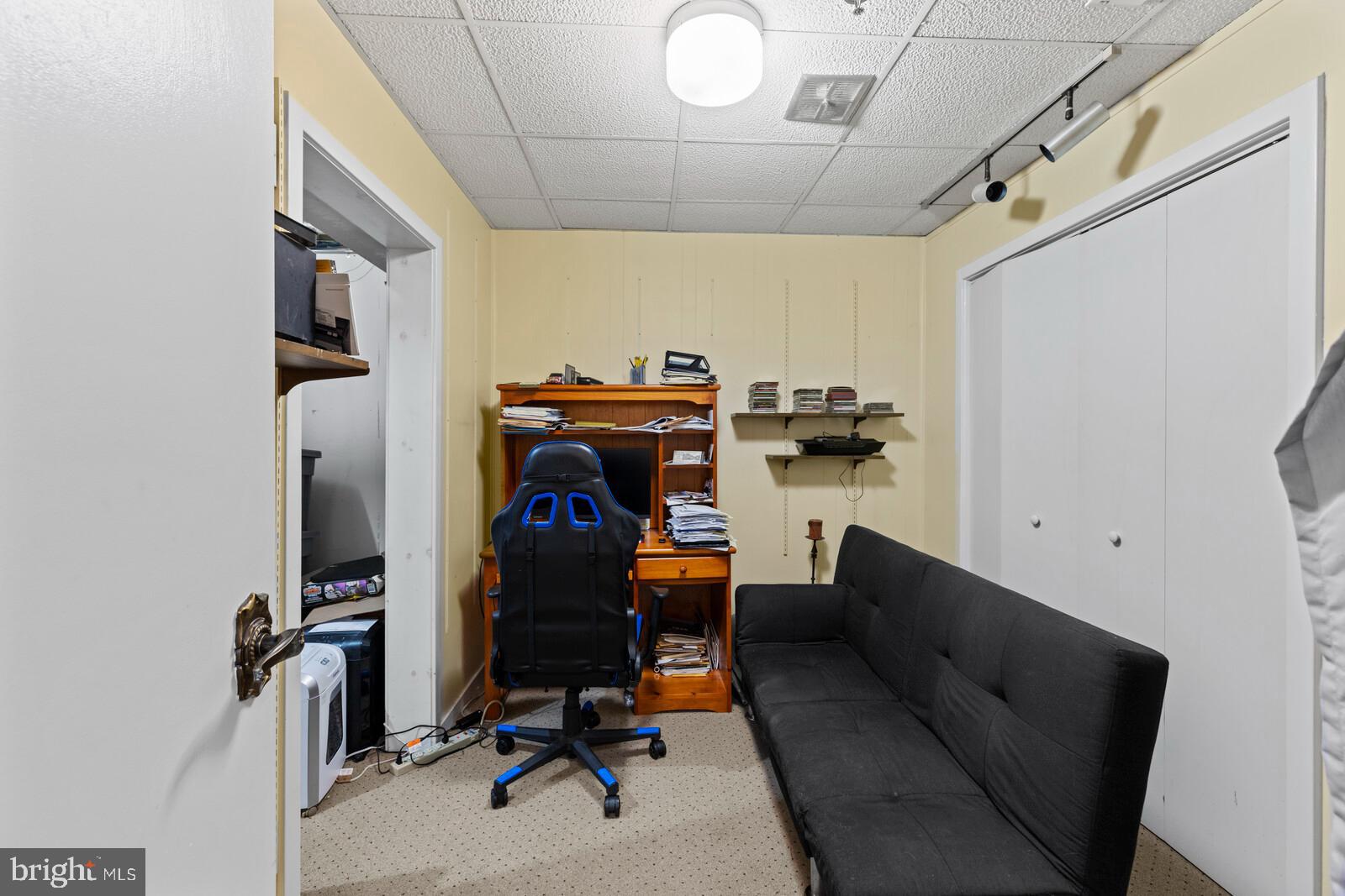 10 Centura Cherry Hill Cherry Hill, NJ 08003 - Photo 32 of 37